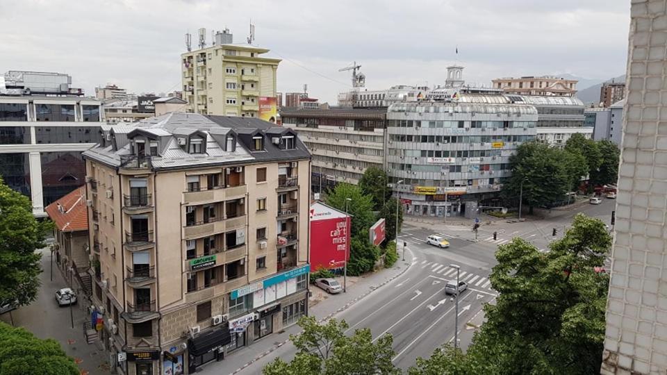 Central View Apartment Skopje Zewnętrze zdjęcie